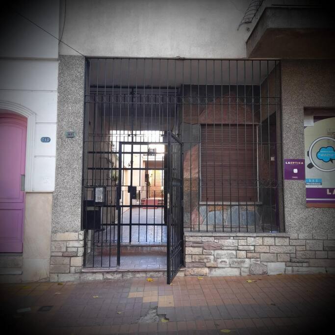 ¨Las Mayólicas¨ Hermoso Depto con patio español Mendoza Exterior foto
